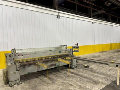 1/4" x 10' Wysong #1025, mechanical power squaring shear, 16 holddowns, 55 SPM, 36" front operated power back - Image 7