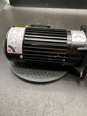 I-TA FM22 GEAR MOTOR 3/4HP 10:1 RATIO W/BRAKE USED - Image 5