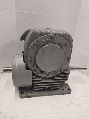 Cleveland #50AF, gear reducer, fan cooled, 4 4.00/7:1 ratio - Image 9