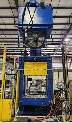 600 Ton, Magnum #MSS4PS600/48/60/48/36-100, hydraulic press, 42" stroke, 54" daylight, 60" x48"bed, 100 HP - Image 2