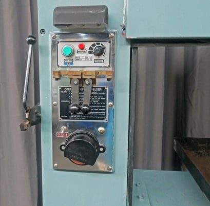 18" MSC #09514639, Vert Band Saw, w/ Blade Welder, 18" throat, 18" x 22" table, 220 V. - Image 5