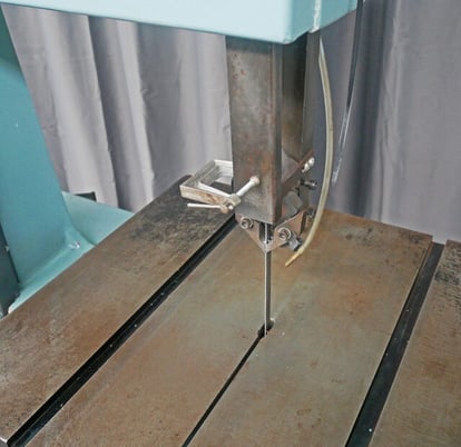 18" MSC #09514639, Vert Band Saw, w/ Blade Welder, 18" throat, 18" x 22" table, 220 V. - Image 10