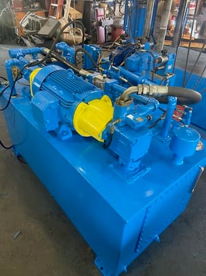 200 Ton, Blow, Heated Platen Press, 4-post, 78" x 46" bed, 40" open, 42" stroke, oil heater, PLC, Rebuilt - Image 2