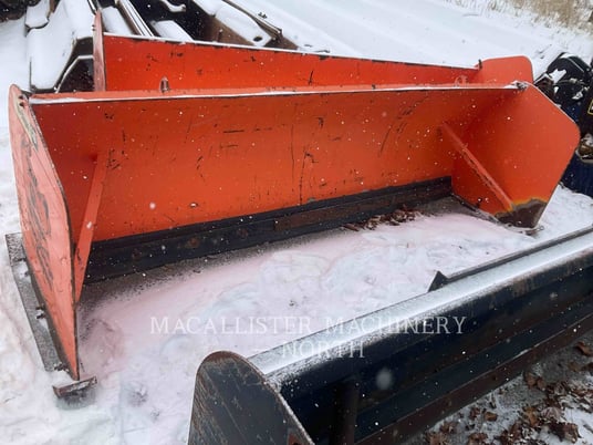 Miscellaneous Mfgrs SCOOP DOGG, Snow Removal Attachments, S/N: 4373, - Image 3