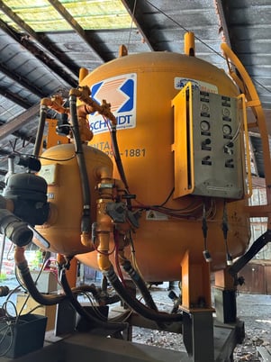 Axxion #1600-CFM, Abrasive Blaster, w/ Axxion Dryer ADS250/400, 160 cu.ft., 1600 CFM separator, 2019 - Image 3