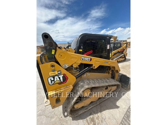 Caterpillar 259D3 C3H2, Track Loader, 1049 hours, S/N: CW920739, 2022 - Image 2