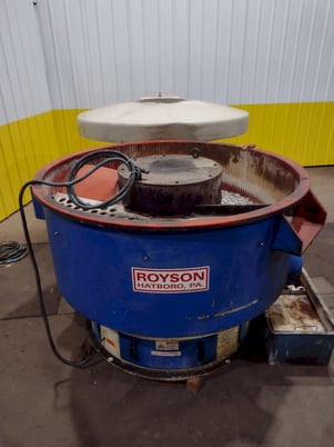 16 cu.ft. Royson #20-CTV-IS, Vibratory Finishing Bowl Deburring, 17.7" width x 29.5" D Channel, 63.4" Bowl - Image 5
