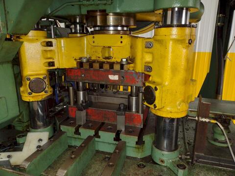 20 Ton, Bruderer #BSTA20, 4-Post High Speed Press, 5/16"-1.5" L Stroke, 11" Shut H, 2" Ram Adjustment, 21.5" - Image 10