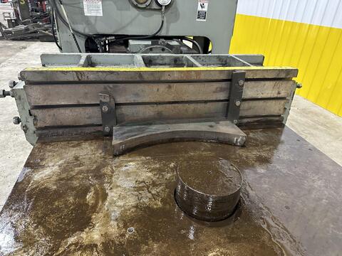 200 Ton, Beatty #20060N, Hydraulic Bulldozer Type Horizontal Press, 15" Stroke, 12" Cylinder diameter, 61" - Image 10