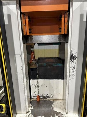 200 Ton, AMD, 4-Post Heavy Duty Hydraulic Press, 16" Shut H, 18.5" Between Housing, 15" x 18" Bed & Ram, 75 - Image 9