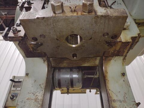 60 Ton, Bliss #C-60, OBI Stamping Punch Press, 8" Stroke, 3" Slide Adjustment, 13.5" Shut H, 31.5" x 22" Bed - Image 6