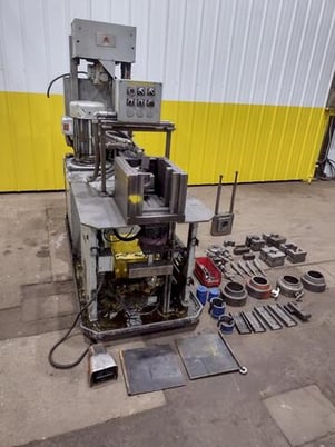 3" Aristo #A-680-HD, Reducer End Forming Machine, 50 Ton capacity, 7.75" width Tooling Pocket - Image 5