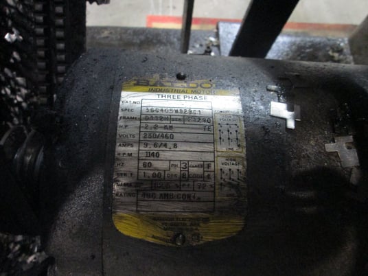 Nilson #2F, 4-slide wire former, 1/8" wire diameter, 2" wire width, oil feed & updated motor, manual operated - Image 6