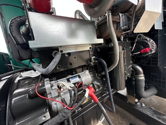 100 KW Cummins #C150N6, Natural gas generator set, QSJ8.9G engine, 240 HP, EPA, 120/208 Volts, PMG, UL 2200 - Image 5