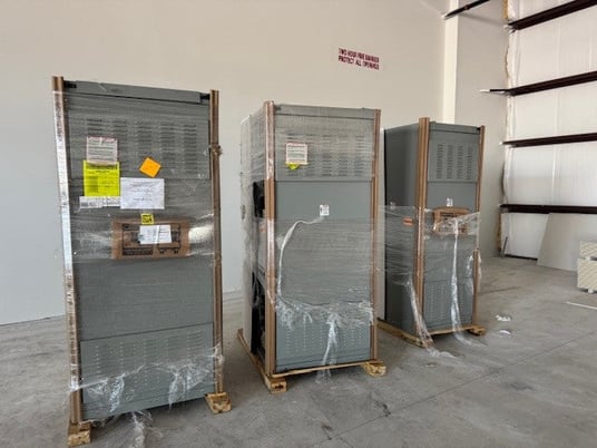 2500 Amp. ABB, Switchgear, 3-Section, 480/277 Volts, 2500A Main Breaker - Image 2