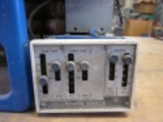 600 Amps, General Electric, AK-3-25, manually operated, drawout, #AB0163 - Image 2