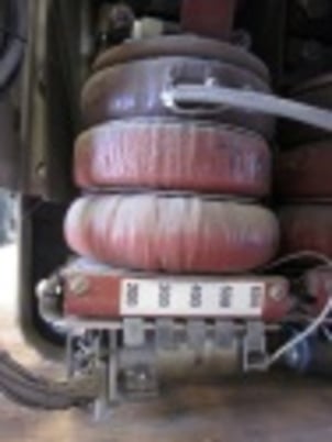 600 Amps, General Electric, AK-3-25, manually operated, drawout, #AB0163 - Image 3