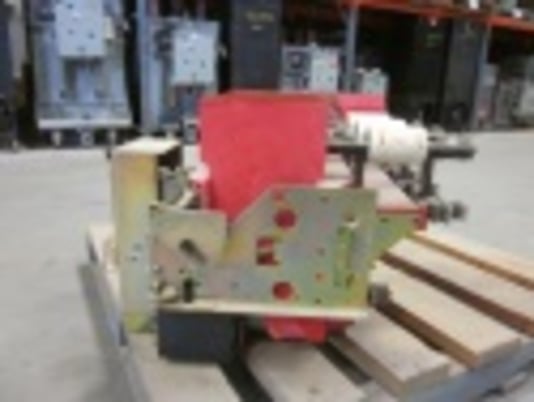 800 Amps, Siemens-Allis, RLD-800, manually operated, drawout, #AB3382 - Image 4