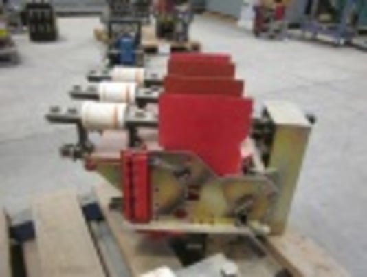 800 Amps, Siemens-Allis, RLD-800, manually operated, drawout, #AB3382 - Image 5