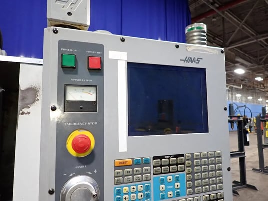 Haas #Mini-Mill, vertical machining center, 12" x 28-1/2" capacity, 208/240 V., coolant pump, Haas cnc, 2004 - Image 3