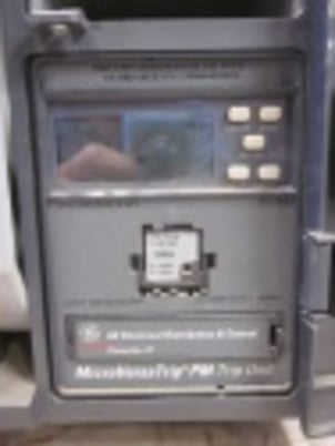 1600 Amps, General Electric, SSD16B216, manually operated, drawout, #IC3295 - Image 1