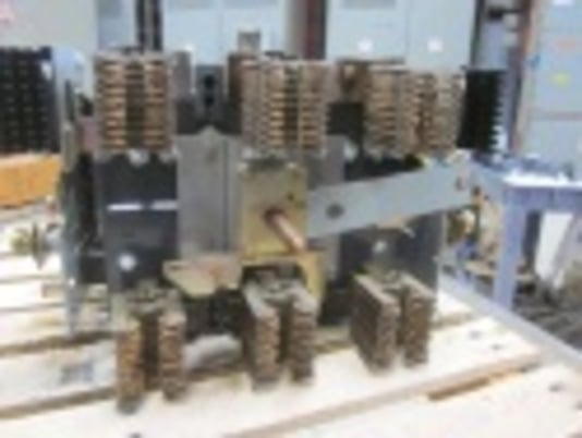 1600 Amps, General Electric, SSD16B216, manually operated, drawout, #IC3295 - Image 5