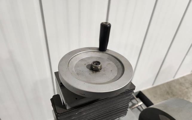 Rush #380, heavy duty drill & tool grinder, 3/16"to 3-1/8"drill diameter, pneumatic semi-automatic infeed - Image 5