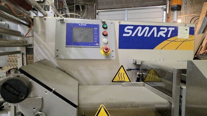 Illapak, Smart PLC Packaging Machine, 208/230 V. - Image 4
