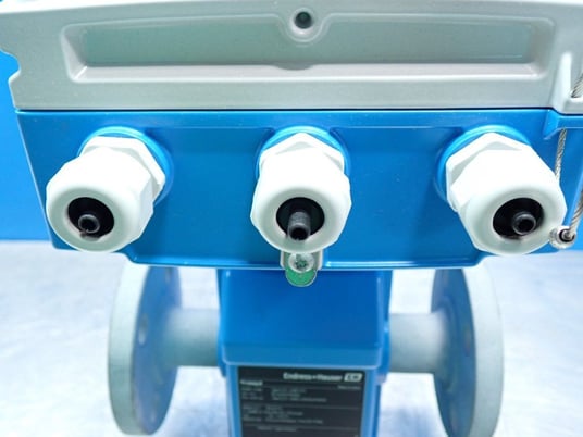 Endress+Hauser #5W4C25-AAELIA0AUA1K0A, Electromagnetic Flow Meter, 1", 19.6 bar, 100-240 VAC - Image 6