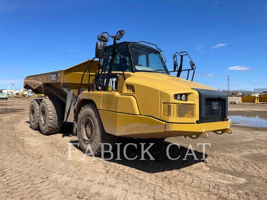 Caterpillar 725C2, Articulated Truck, 5136 hours, S/N: 2T300560, 2018 - Image 2