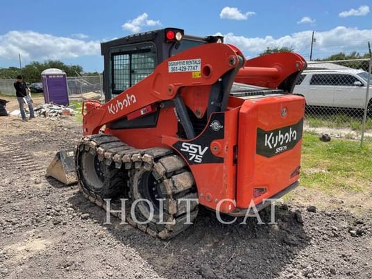Kubota Corporation SSV75, Skid Steer Loader, 596 hours, S/N: 40733, 2024 - Image 4