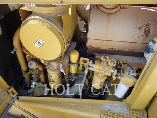 Caterpillar D8T, Crawler Dozer, 10928 hours, S/N: KPZ01496, 2007 - Image 7