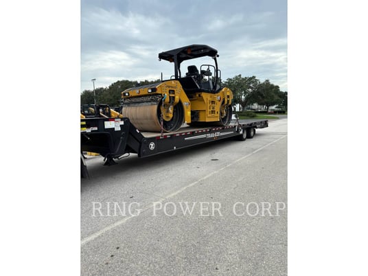 Caterpillar CB13 OSC, Twin Drum Roller, 219 hours, S/N: PWP01442, 2024 - Image 4
