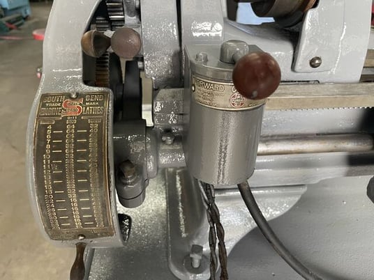 South Bend #22YB, Engine Lathe, 9" swing, 9" swing over cross slide, 20" centers, tailstock - Image 2