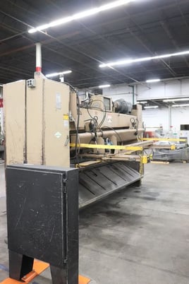3/8" x 10' Cincinnati #3750CH, CNC hydraulic shear, CNC touchscreen Control, 13 hold downs - Image 4