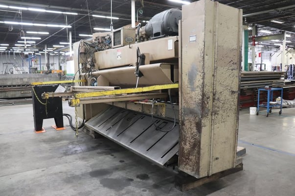 3/8" x 10' Cincinnati #3750CH, CNC hydraulic shear, CNC touchscreen Control, 13 hold downs - Image 6