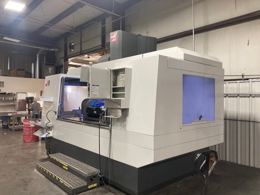 Haas #VF-9/40, with TR-310 5th Axis, 300 psi thru spindle coolant, HSM, 8" extended Z, Hi-Volt Trans, Aux. - Image 3