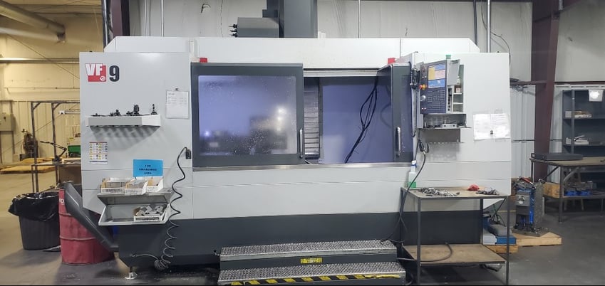 Haas #VF-9/40, with TR-310 5th Axis, 300 psi thru spindle coolant, HSM, 8" extended Z, Hi-Volt Trans, Aux. - Image 4