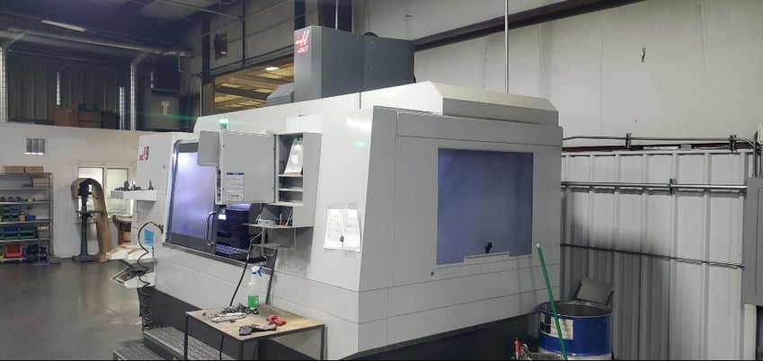 Haas #VF-9/40, with TR-310 5th Axis, 300 psi thru spindle coolant, HSM, 8" extended Z, Hi-Volt Trans, Aux. - Image 5