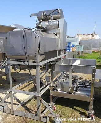 Urschel #M, Dicer / Strip Cutter, Stainless Steel, Adjustable Cuts, Belt Feed, on frame, w/ drive & Control - Image 3