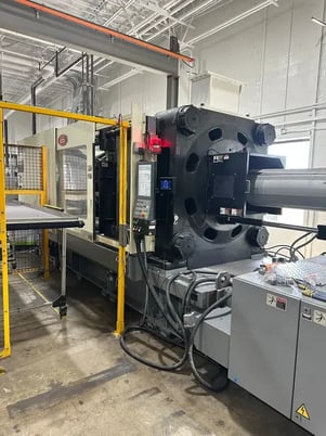 720 Ton, 132 oz., Nissei #FVX660III-310L, horizontal plastic injection molder, 43.3" x 43.3" tie bar, 75.2" - Image 7
