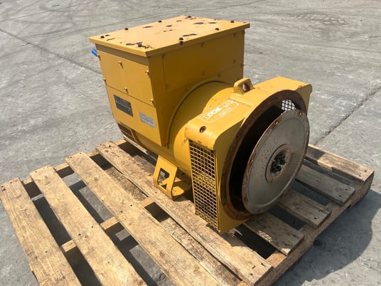 60 KW, Caterpillar Caterpiller #C4.4, generator end, 4 wire, 120/240 Volts, 2006 - Image 2