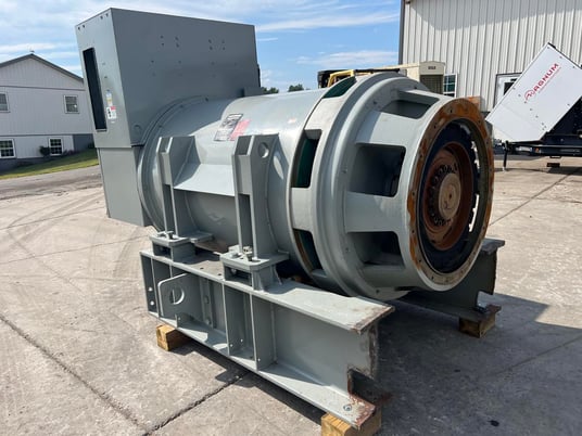 2800 KW, Marathon / Marathon #2800RXC6DT2, generator end, take off 20V 4000 engine, 480 Volts, 2008 - Image 7