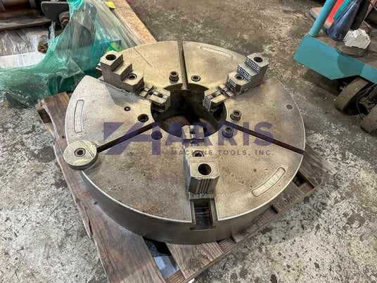 32" 3-Jaw chuck, 10.5" thru hole with A-15 mount - Image 4