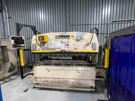 88 Ton, Amada #RG-80, Press Brake, 98.7" overall, 80.8" between housing, 3.94" stroke, 15.76" throat, 14.58" - Image 1