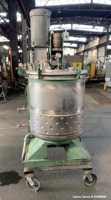 95 gallon Twin motion vacuum mixer, 30" x 29", 10/10 HP, on board .90 KW vacuum pump, floor mounted - Image 4