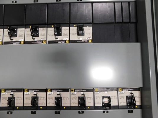 800 Amp. Square D, 12173484730010001, I-Line panelboard, 4 wire, 277/480 Y Volts - Image 4
