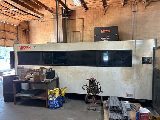 Mazak #Optiplex-3015, 4000 watt fiber laser, flying optics, design bridge gantry style, 2014 - Image 1