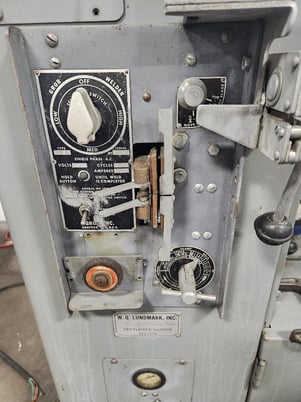 24" x 12" Grob #4V-24, vertical band saw, 1" x 179" blade, 3 HP, 40-5000 FPM, blade welder - Image 2