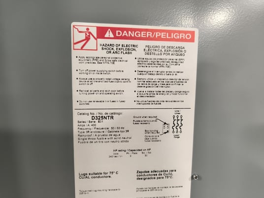 400 Amp. Square D, D325NTR, Fusible Safety Disconnect Switch, 240 VAC, 3PH, 3P, 3R, unused - Image 6